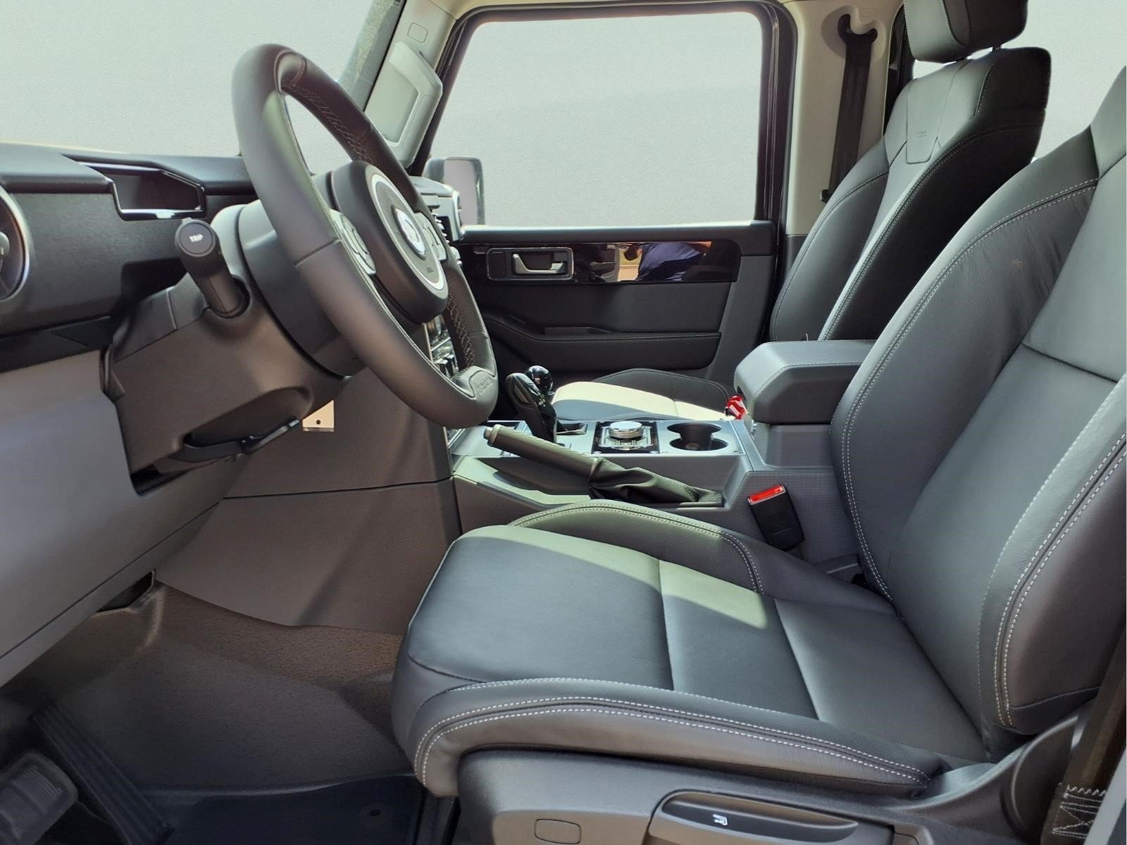 New 2026 INEOS Grenadier Quartermaster AWD/4WD image 9