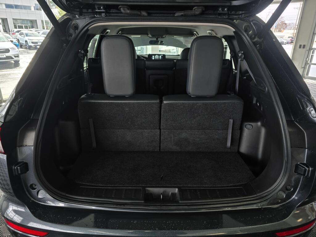 Used 2024 Mitsubishi Outlander SE image 18