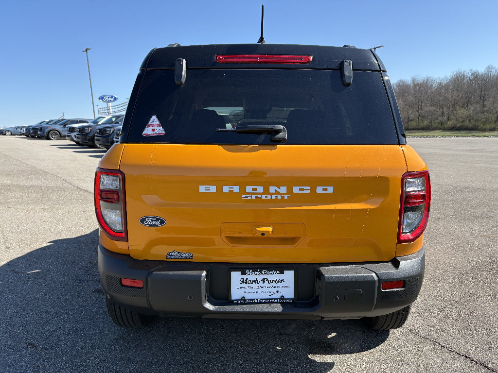 New 2026 Ford Bronco Sport Outer Banks w/ Outer Banks Tech Package+ AWD/4WD image 4