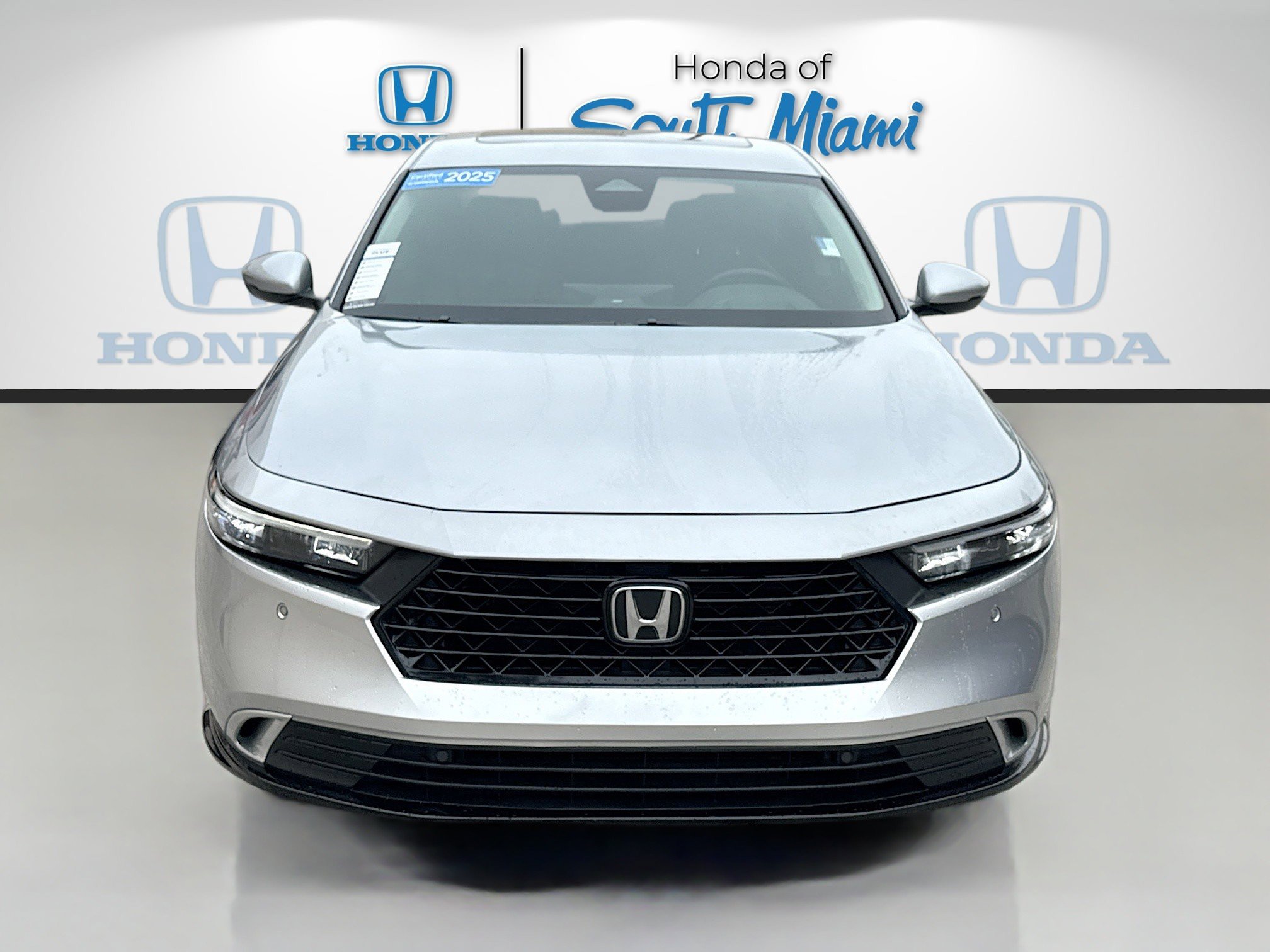 Certified 2025 Honda Accord Touring image 2