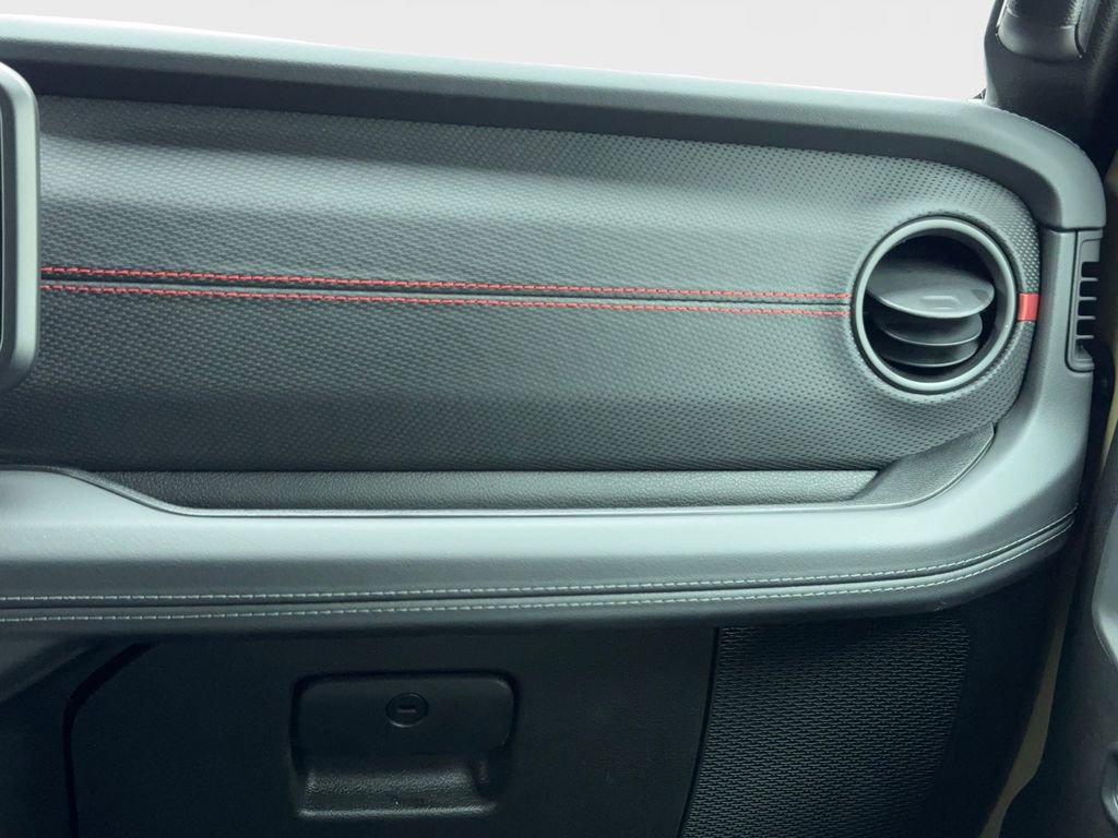 Used 2025 Jeep Wrangler Unlimited Rubicon image 20