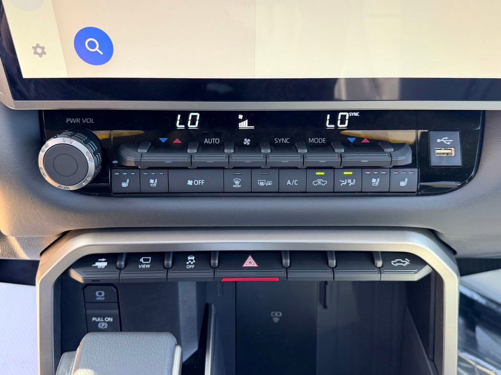 New 2026 Toyota Tundra Platinum AWD/4WD image 19