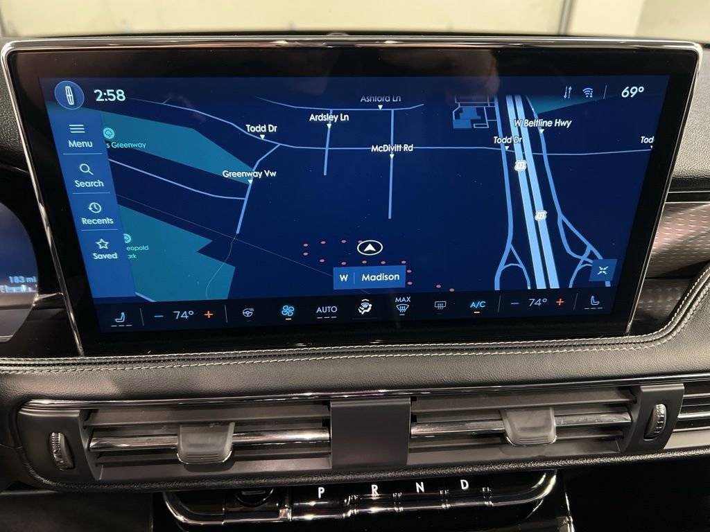 Certified 2023 Lincoln Corsair Reserve w/ Equipment Group 201A image 11