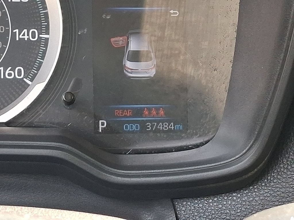 Used 2022 Toyota Corolla LE FWD image 19