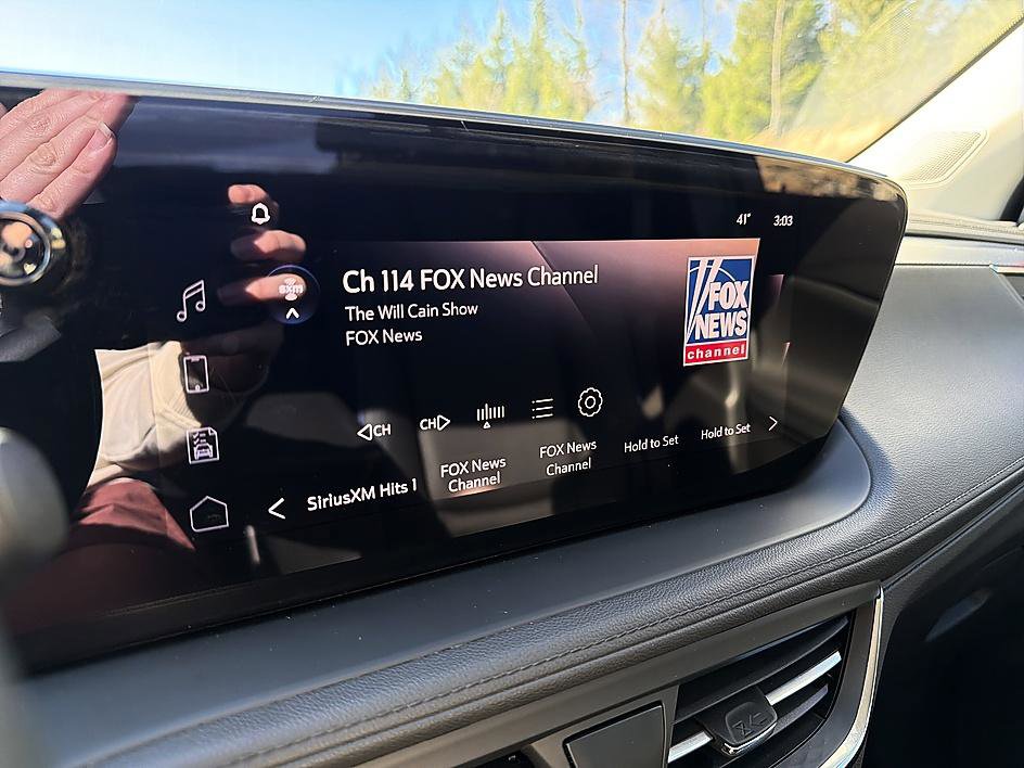 Used 2026 Buick Encore GX Sport Touring w/ Comfort Package image 16