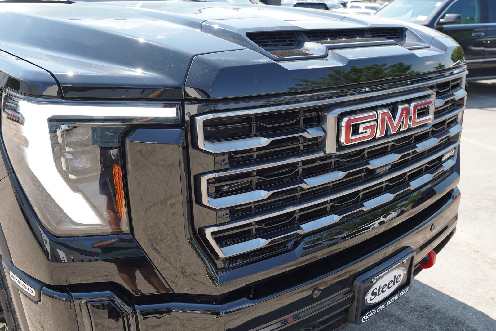 New 2026 GMC Sierra 2500 AT4 w/ AT4 Premium Plus Package AWD/4WD image 27