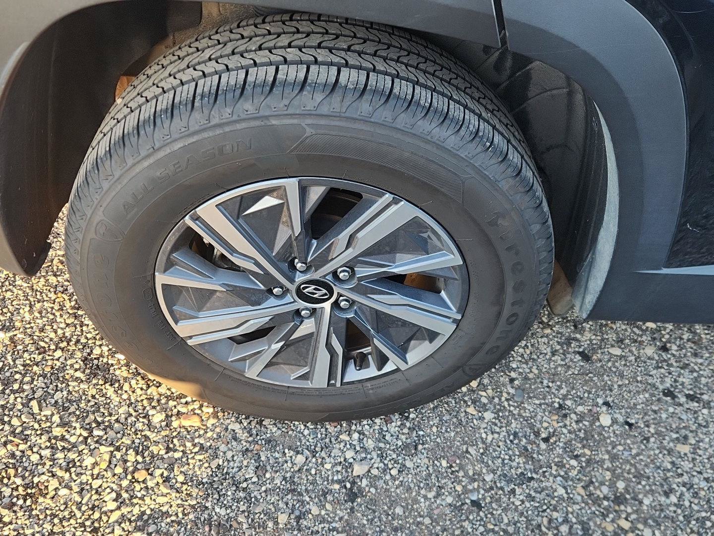 Used 2023 Hyundai Tucson Blue AWD/4WD image 3