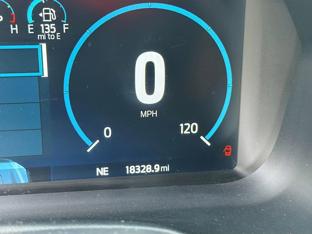 Used 2022 Ford F150 Lariat w/ Equipment Group 502A High image 10