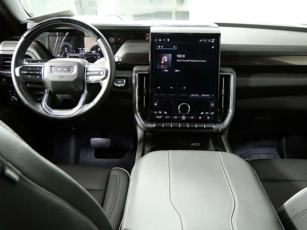 Used 2026 GMC Yukon Elevation AWD/4WD image 23