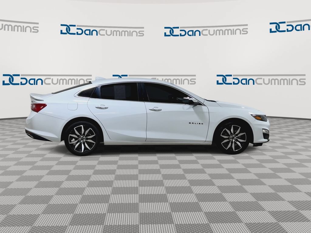 Used 2021 Chevrolet Malibu RS FWD image 2