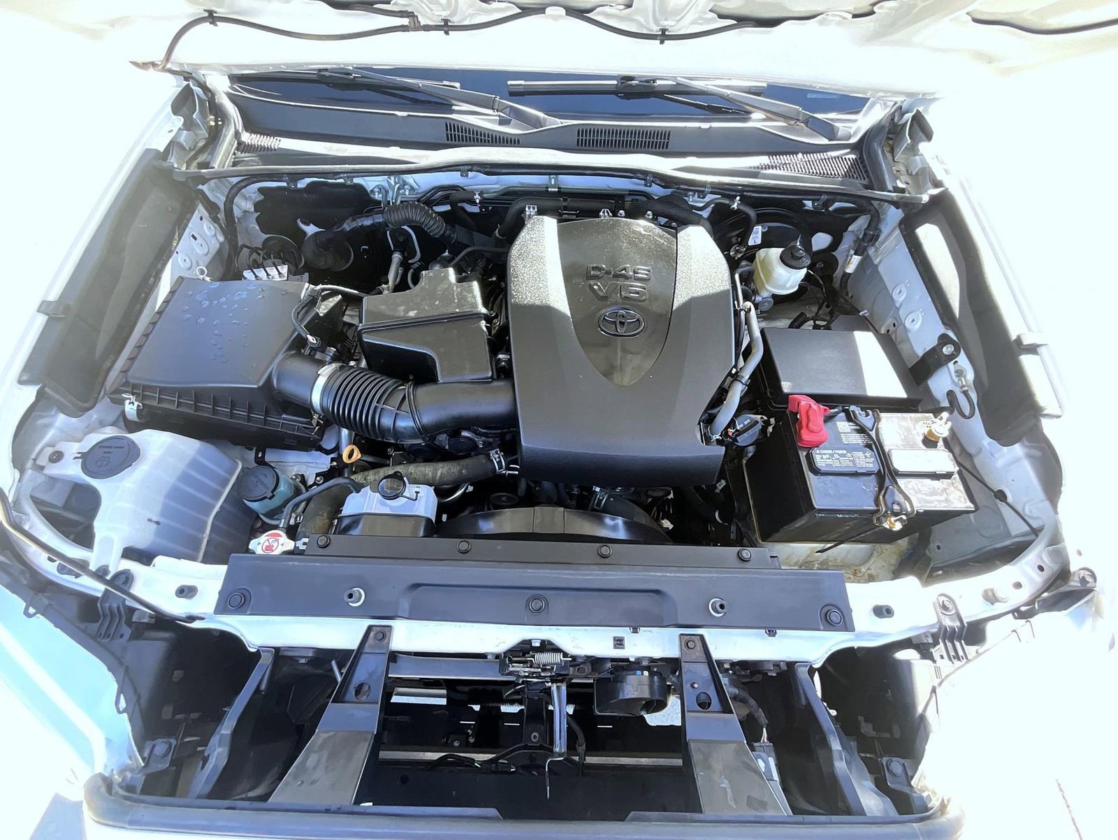 Used 2022 Toyota Tacoma SR5 AWD/4WD image 27