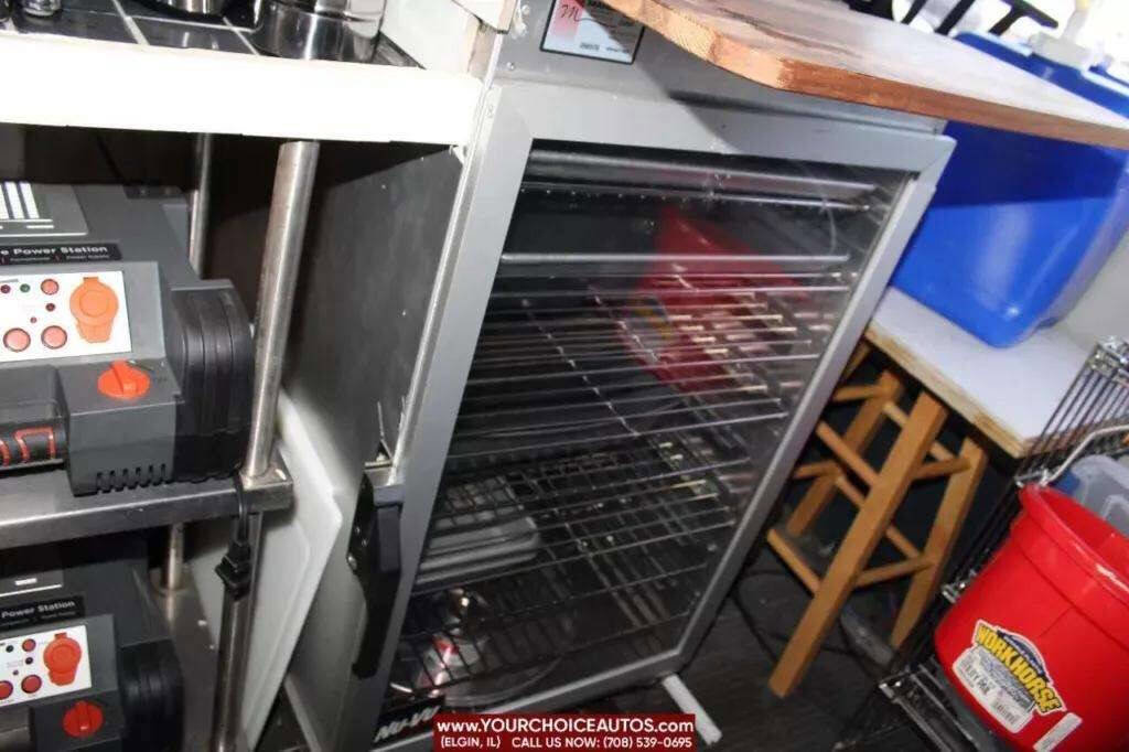 Used 2006 Ford E-450 and Econoline 450 image 41