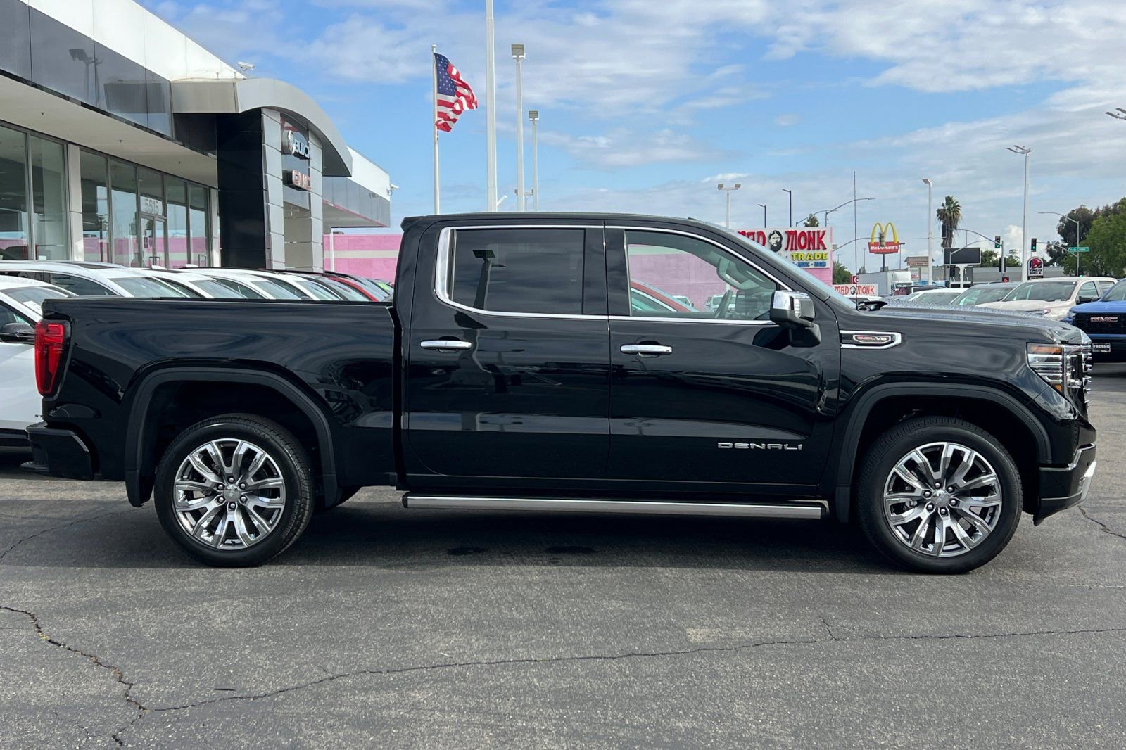 New 2026 GMC Sierra 1500 Denali AWD/4WD image 4