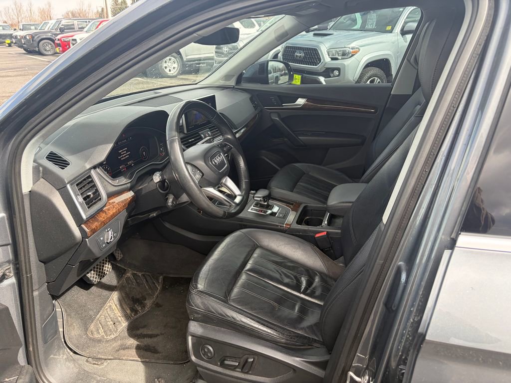 Used 2018 Audi Q5 2.0T Premium Plus w/ Premium Plus Package image 4