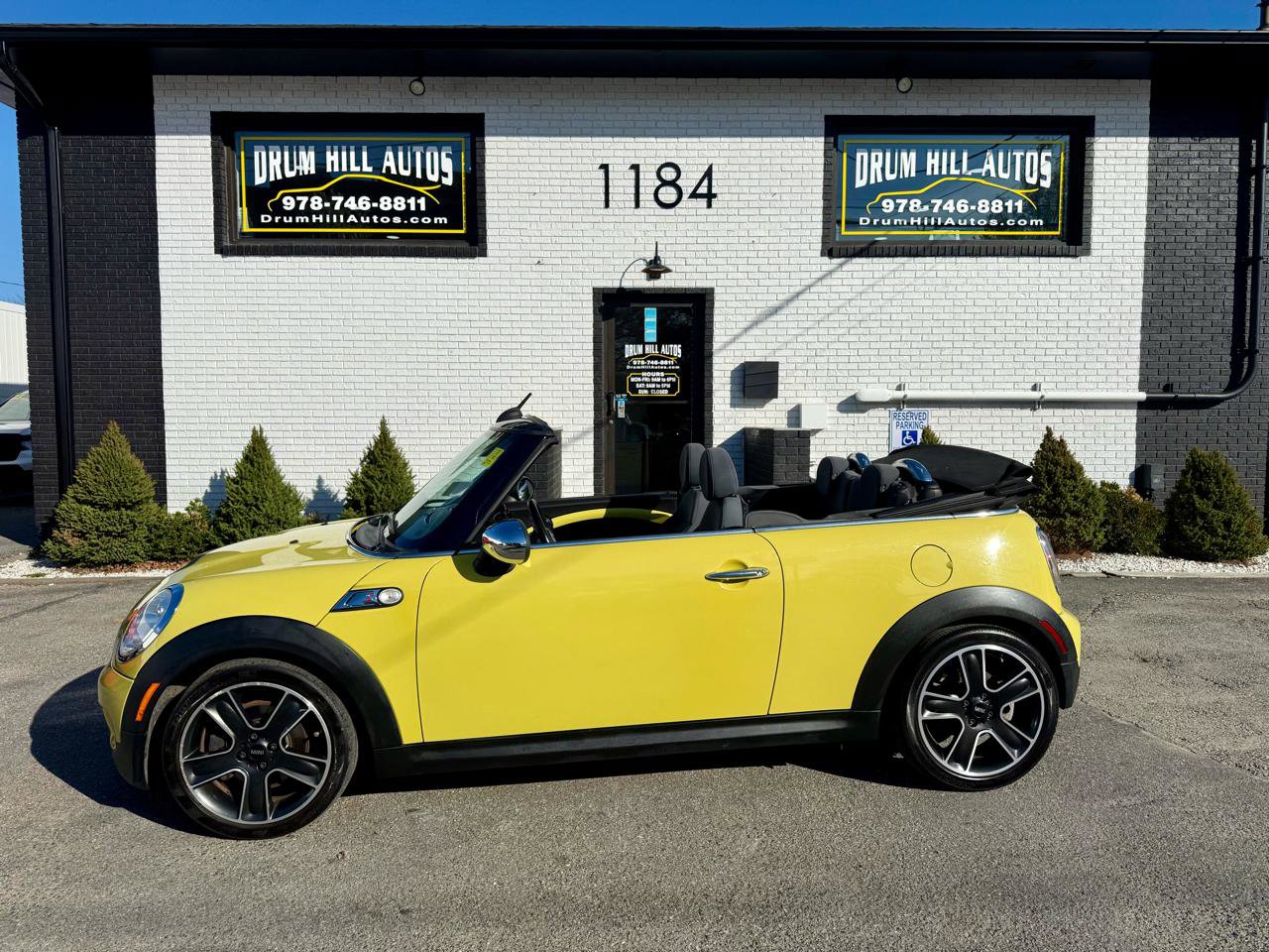 Used 2009 MINI Cooper S FWD image 2