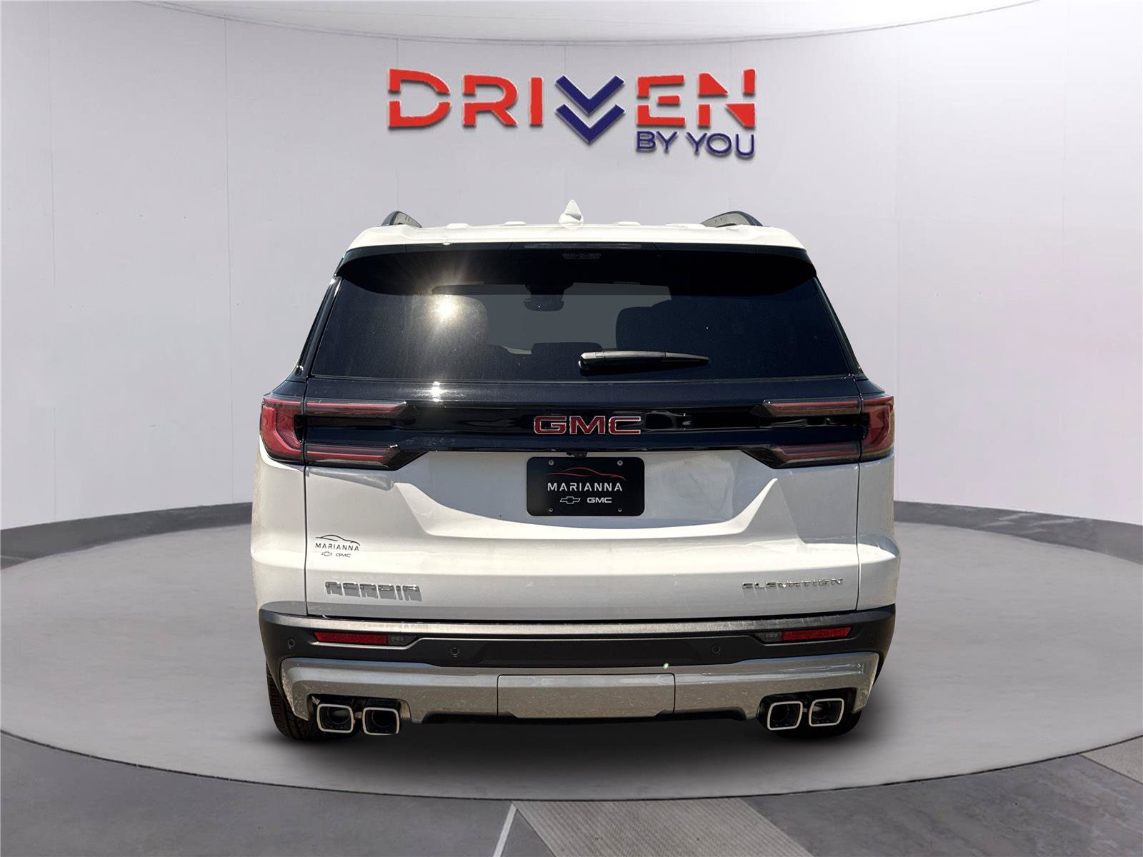 New 2026 GMC Acadia Elevation w/ Elevation Premium Package FWD image 5