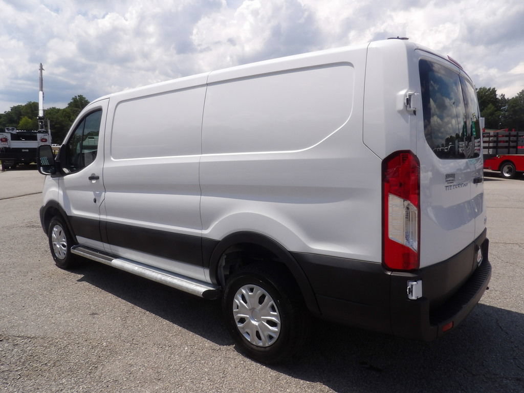 Used 2025 Ford Transit 250 Low Roof w/ Exterior Upgrade Package RWD image 4