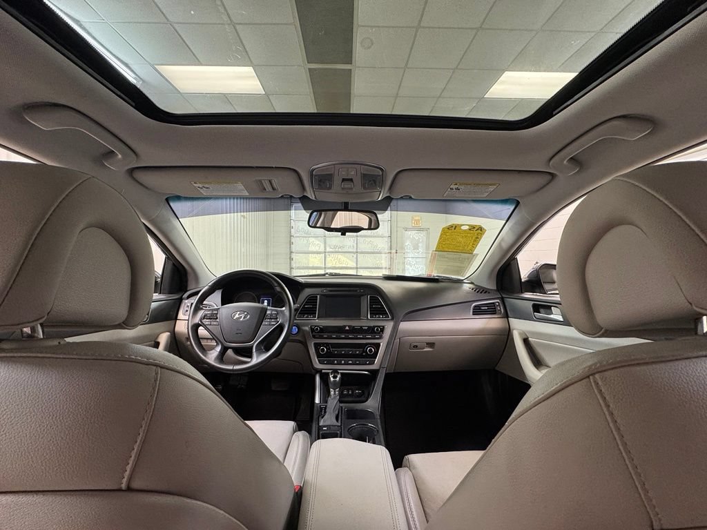 Used 2017 Hyundai Sonata Sport w/ Value Edition Package 02 FWD image 23