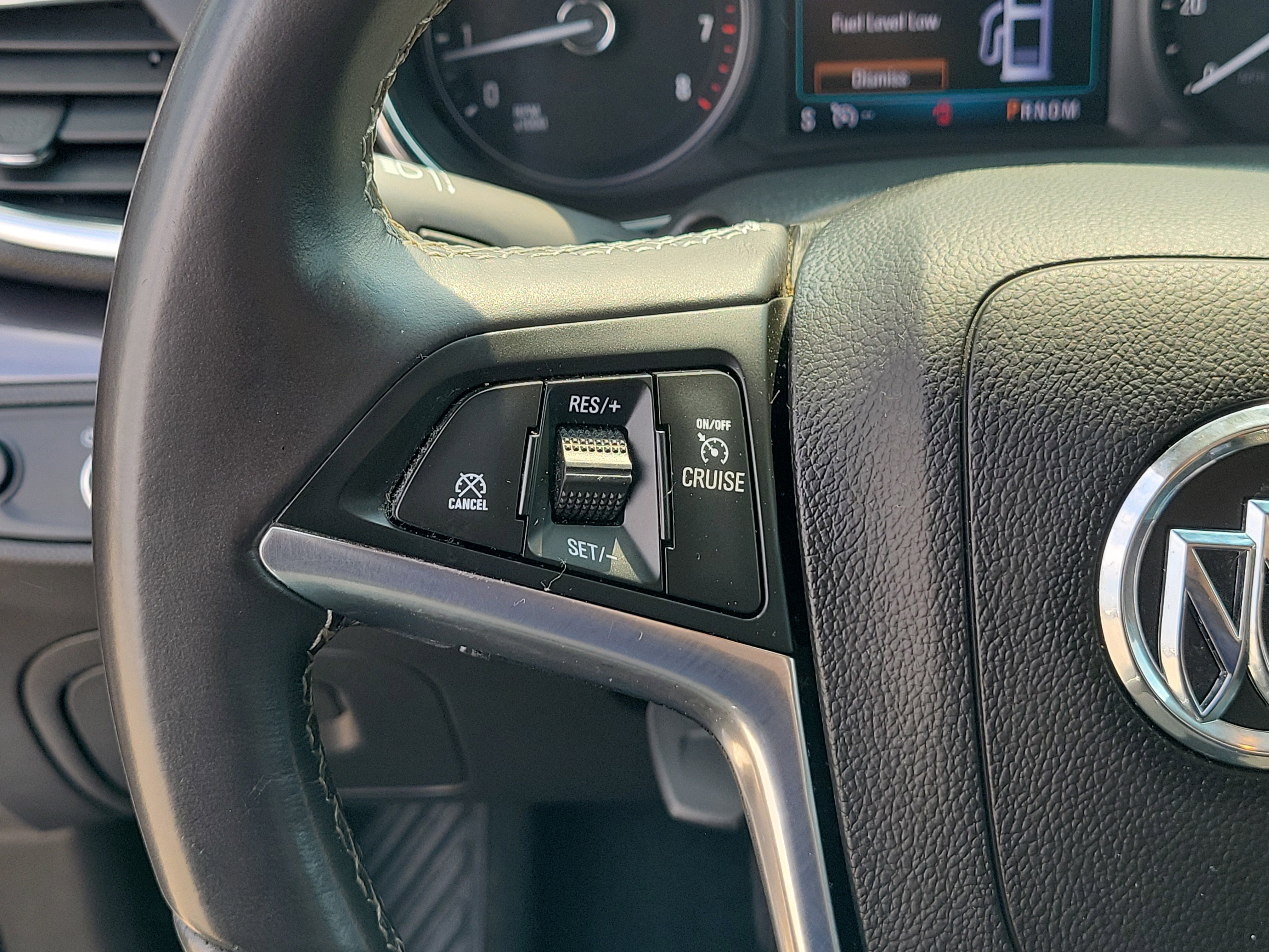 Used 2020 Buick Encore Preferred image 22