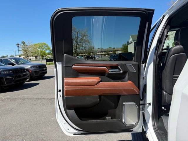 Used 2024 GMC Sierra 1500 Denali Ultimate AWD/4WD image 25