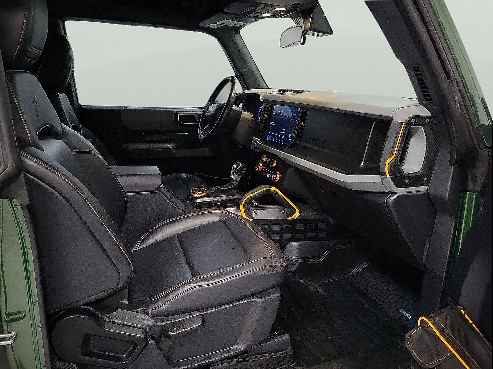 Used 2023 Ford Bronco Badlands image 14