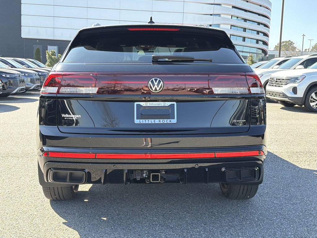 New 2026 Volkswagen Atlas Cross Sport SEL R-Line image 4