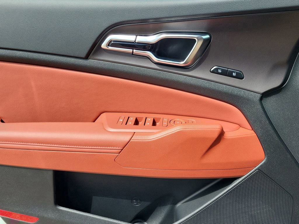 New 2026 Kia Sportage SX image 8