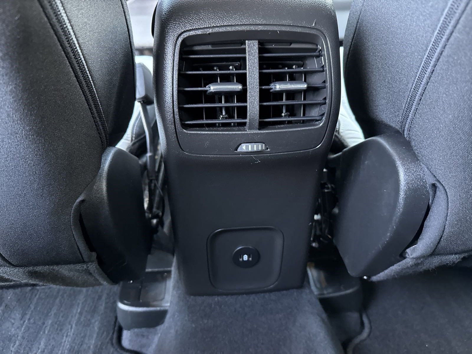 Used 2023 Ford Escape Active image 31