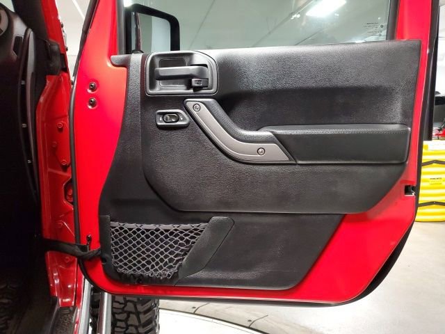 Used 2016 Jeep Wrangler Unlimited Sport image 26