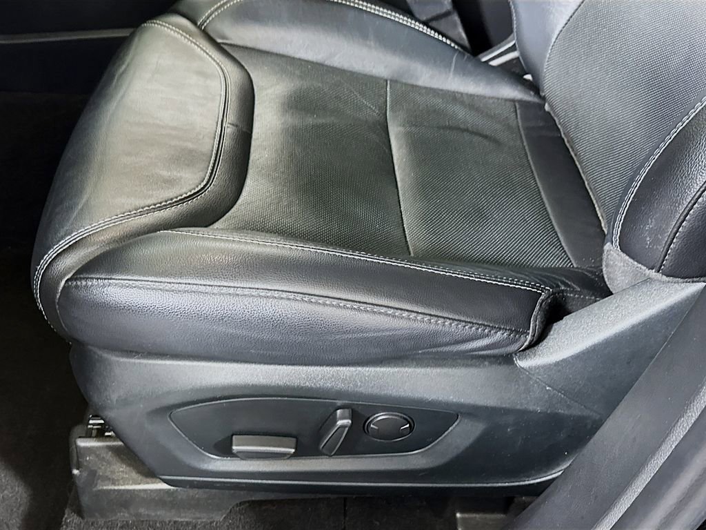 Used 2022 Ford Explorer ST w/ Equipment Group 401A image 20