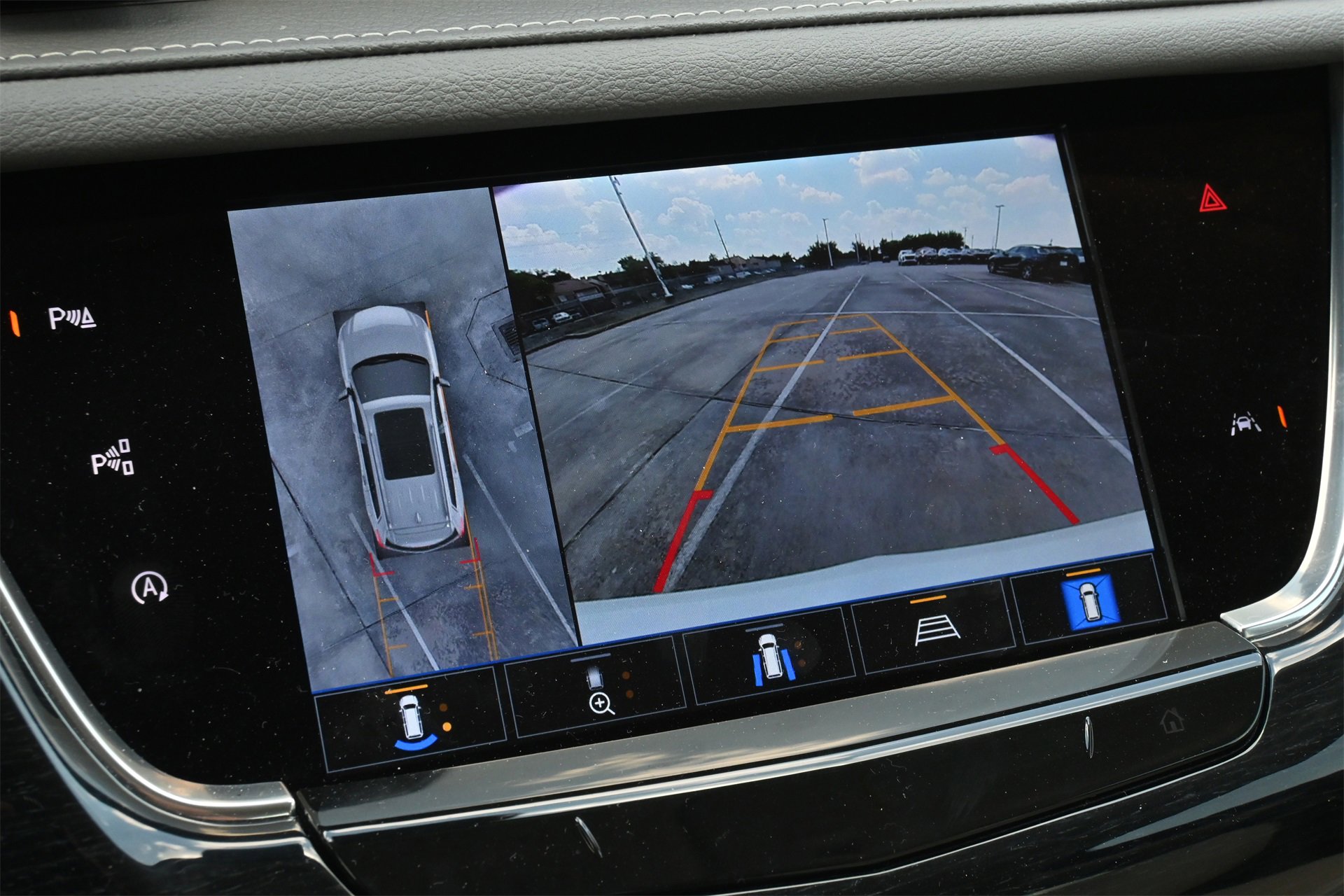 New 2025 Cadillac XT6 Premium Luxury w/ Technology Package image 13