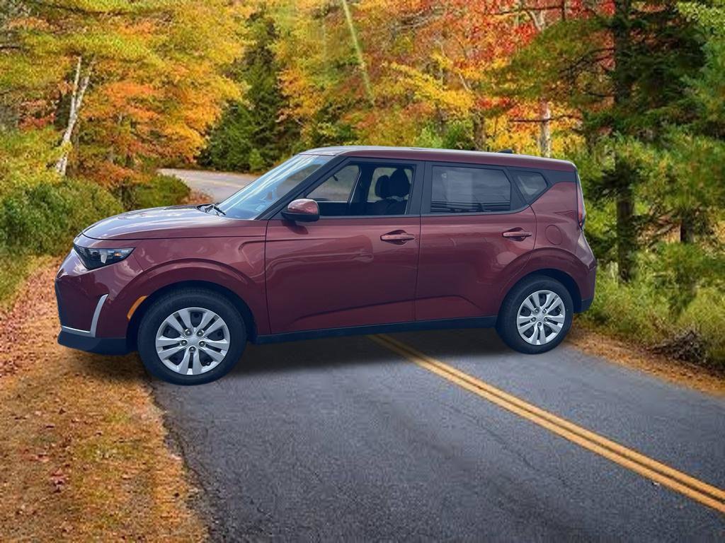 Used 2023 Kia Soul LX FWD image 7