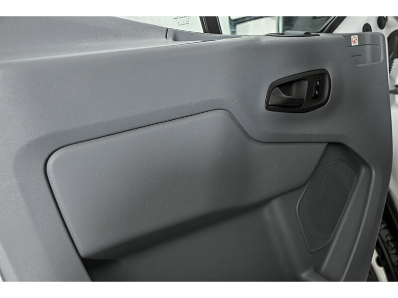 Used 2019 Ford Transit 250 138 RWD image 11