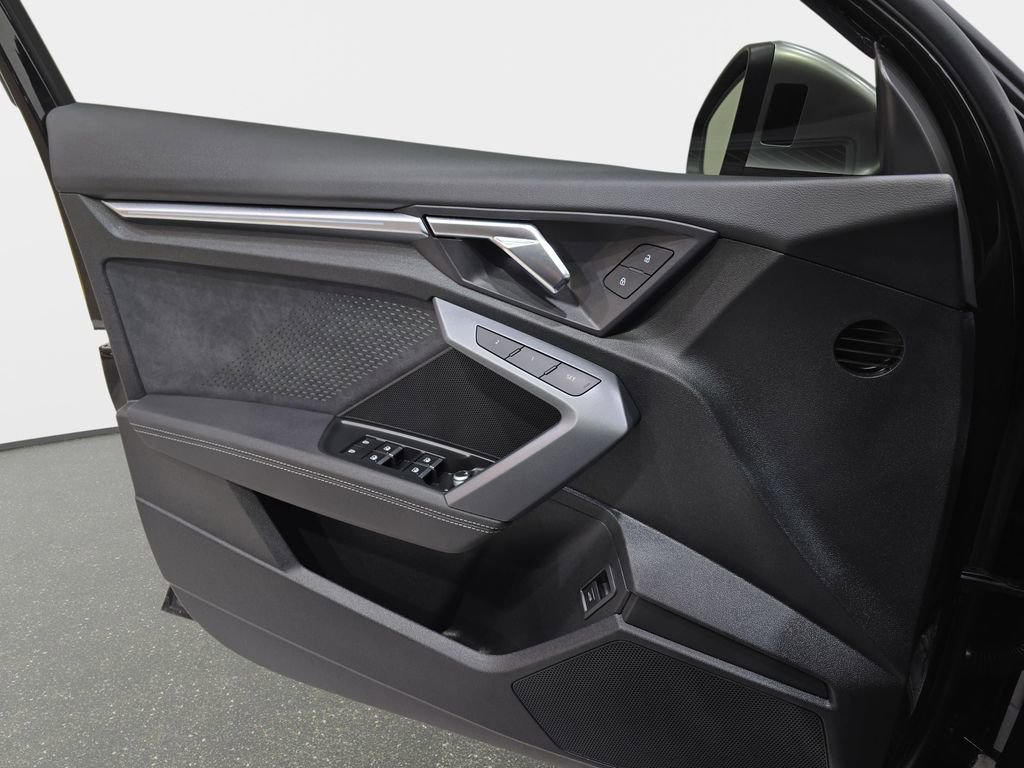 Certified 2025 Audi S3 Premium image 28