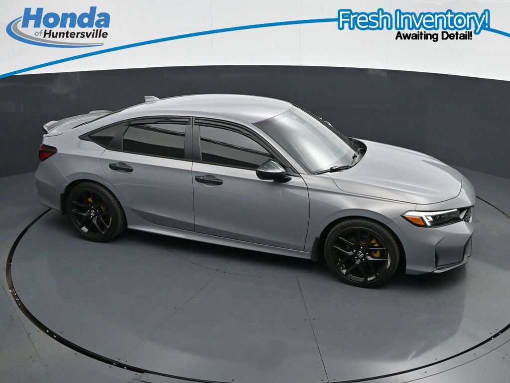 Used 2025 Honda Civic Sport image 32
