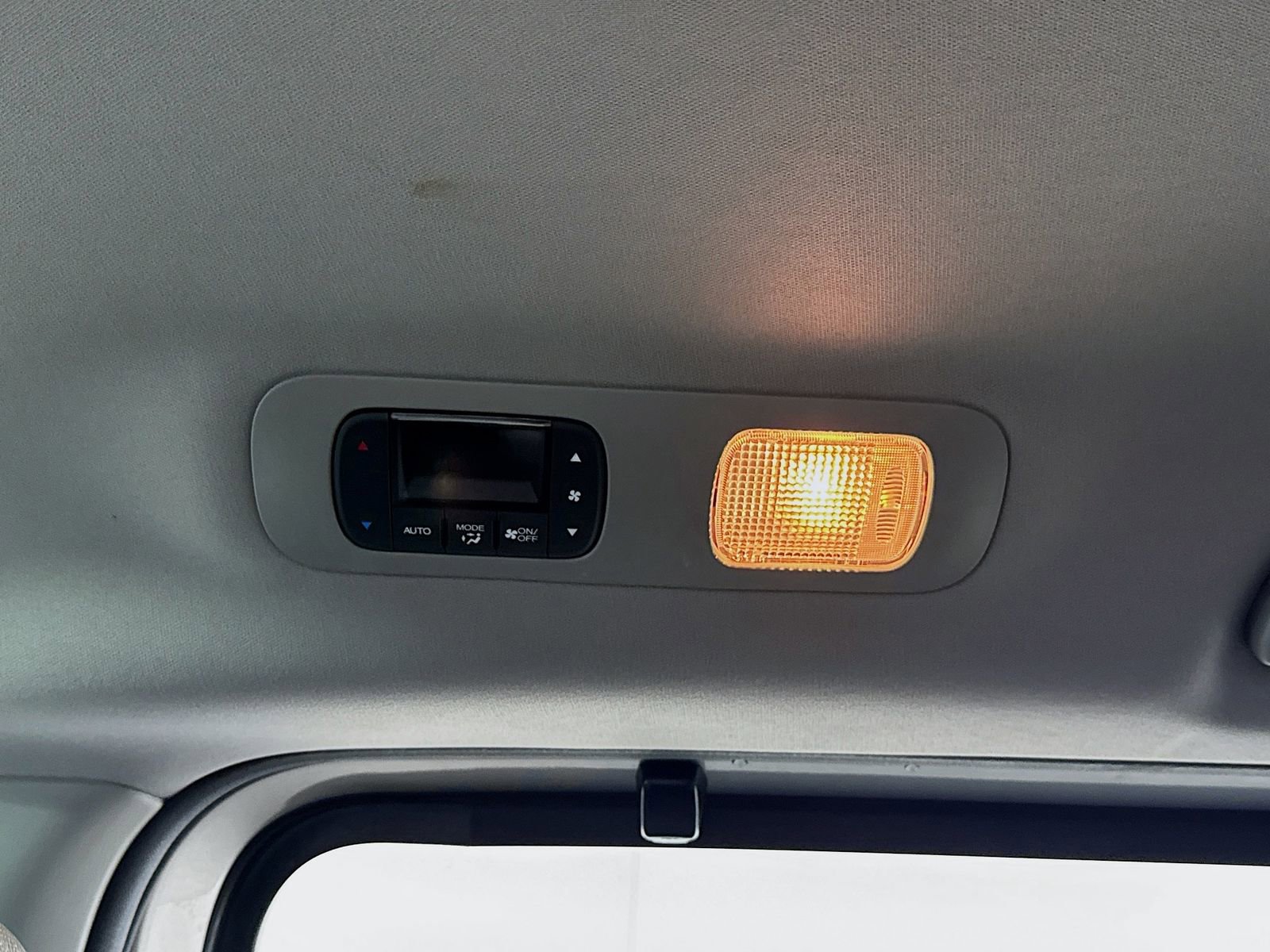 Used 2023 Honda Odyssey EX-L image 21