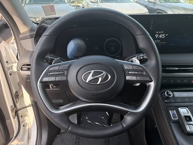 Used 2024 Hyundai Palisade Limited FWD image 27