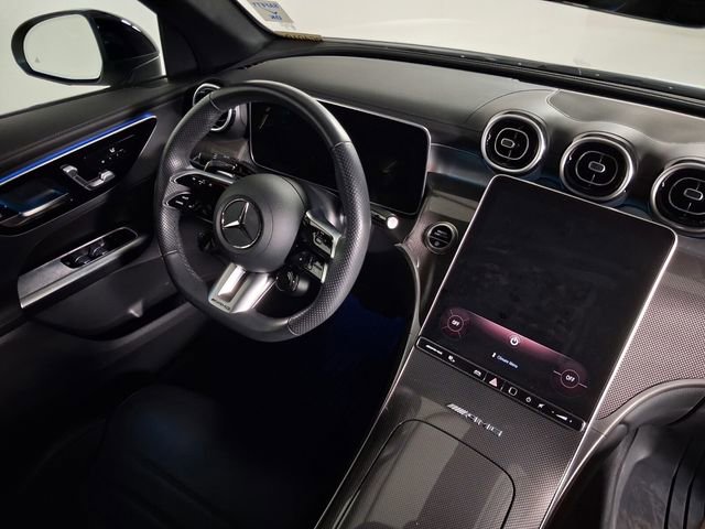 Used 2025 Mercedes-Benz GLC 43 AMG 4MATIC image 17