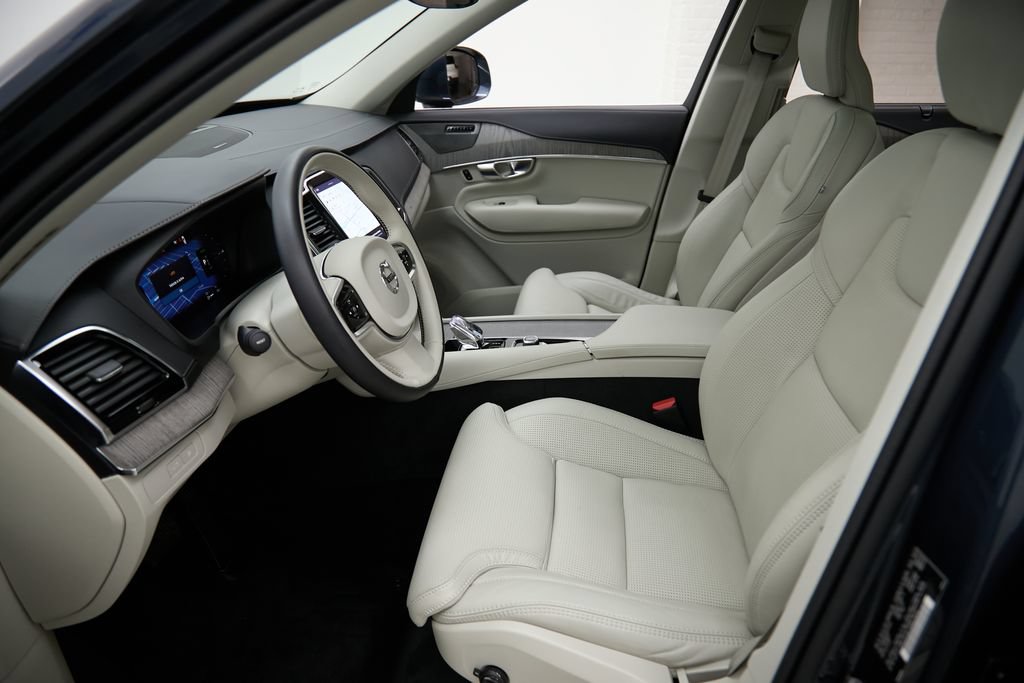 Certified 2024 Volvo XC90 T8 Ultimate w/ Protection Package Premier AWD/4WD image 20