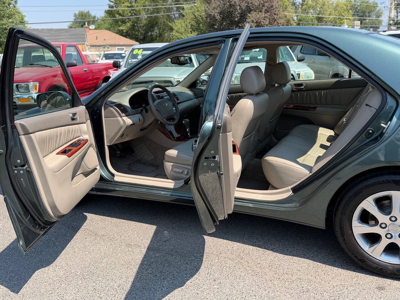 Used 2006 Toyota Camry XLE w/ VSC & Side Airbag Pkg FWD image 23