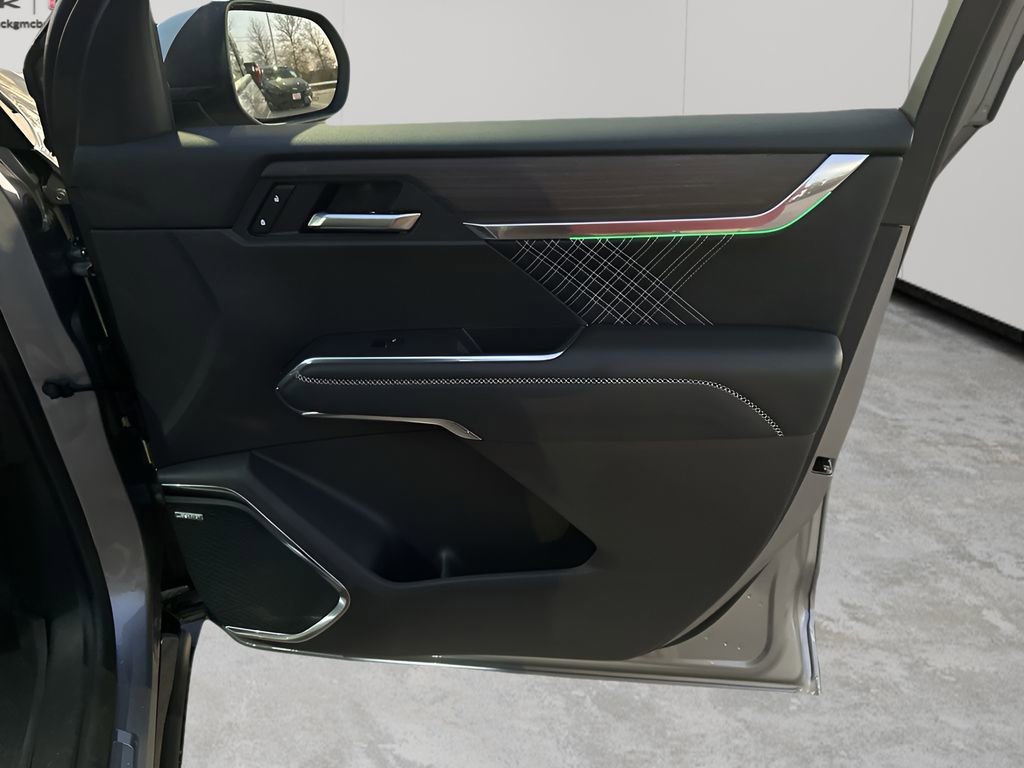 New 2026 GMC Acadia Denali w/ Super Cruise Package image 13