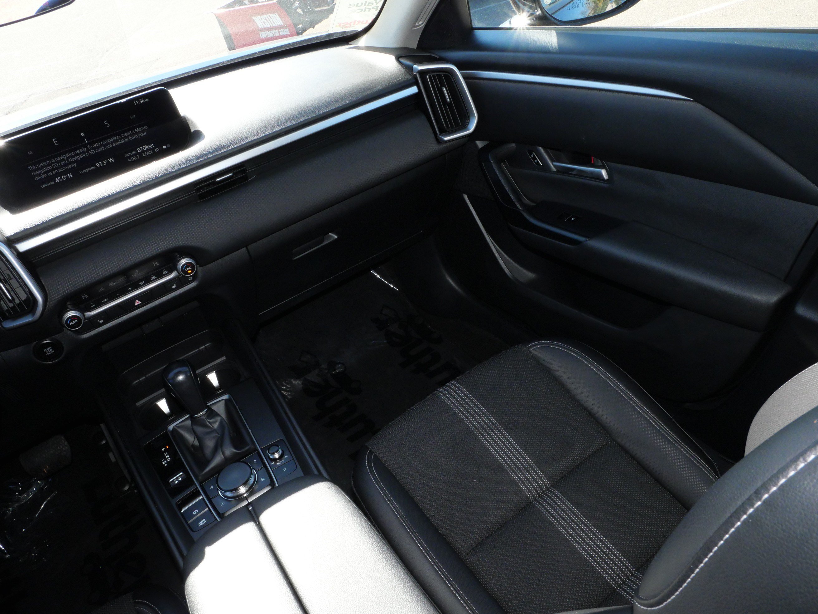 Used 2025 MAZDA CX-50 AWD 2.5 S w/ Preferred Package image 12