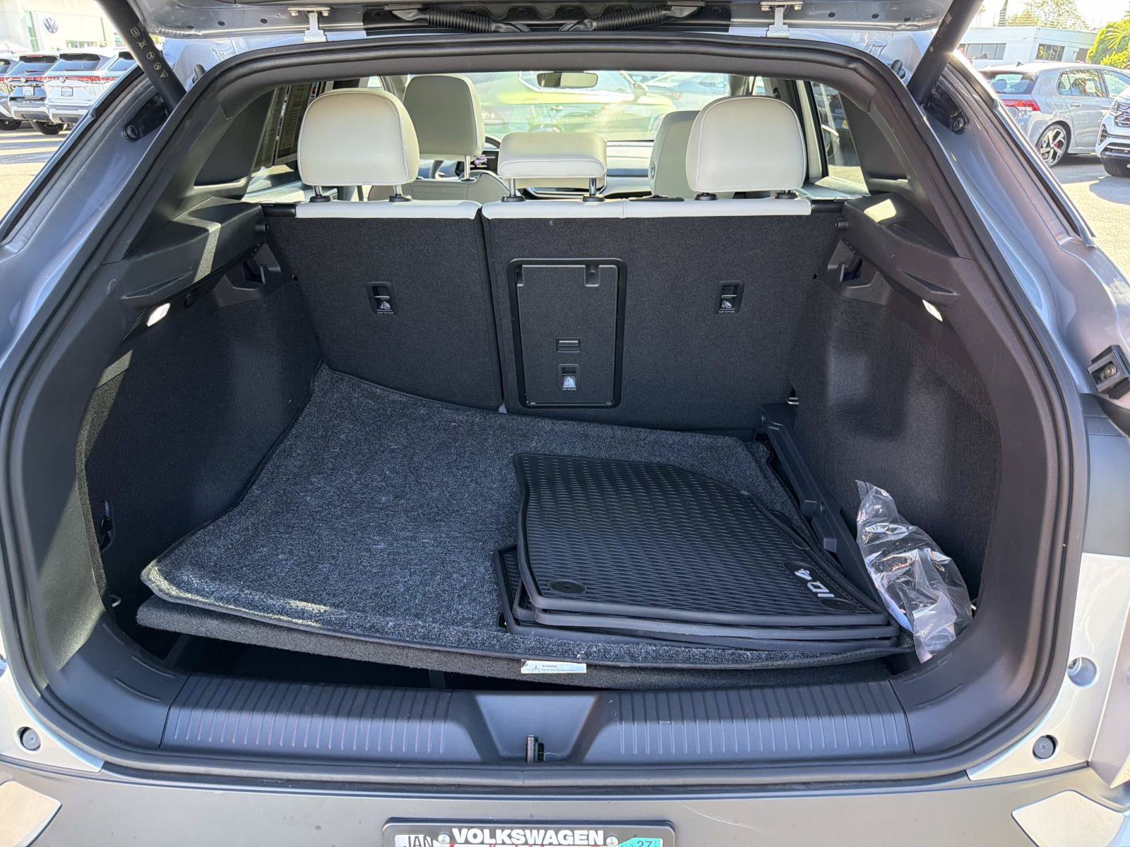 Certified 2025 Volkswagen ID.4 Pro S RWD image 5