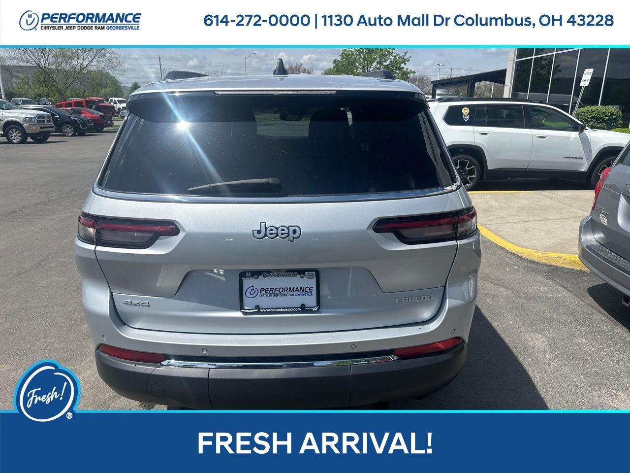 Used 2024 Jeep Grand Cherokee L Laredo w/ Luxury Tech Group I image 5