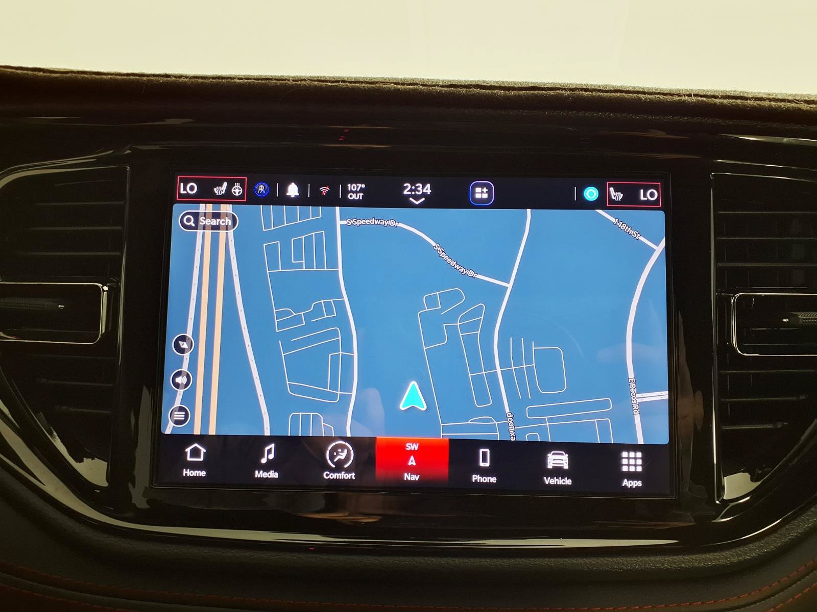 Used 2025 Dodge Durango R/T w/ Blacktop Package AWD/4WD image 18