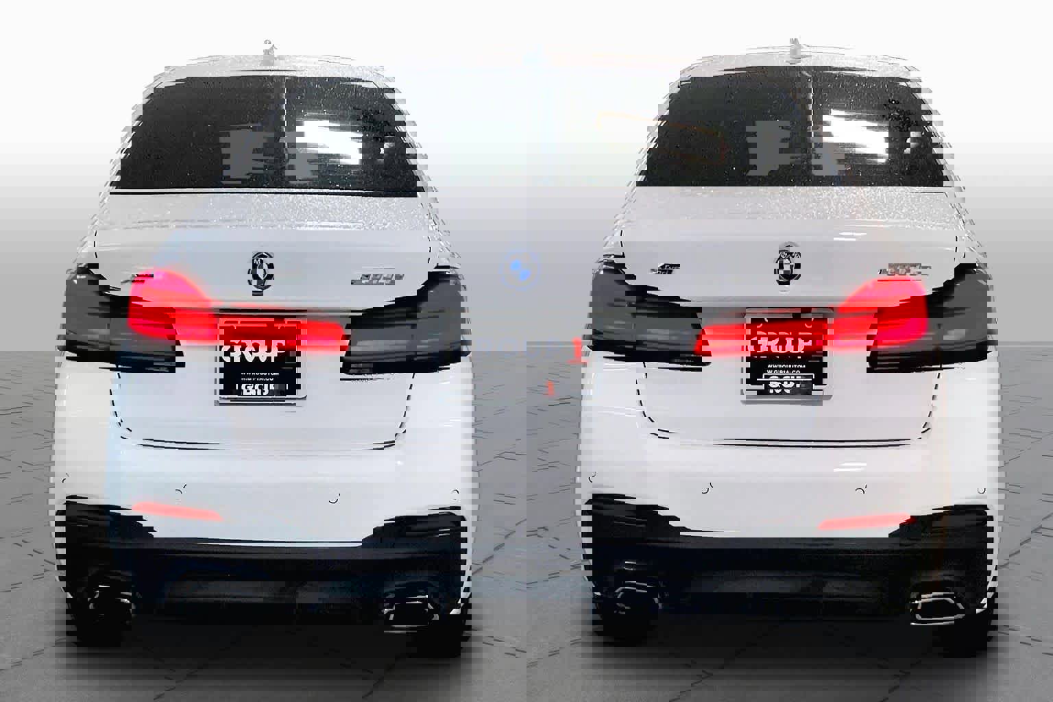 Certified 2023 BMW 530e xDrive w/ Premium Package image 4