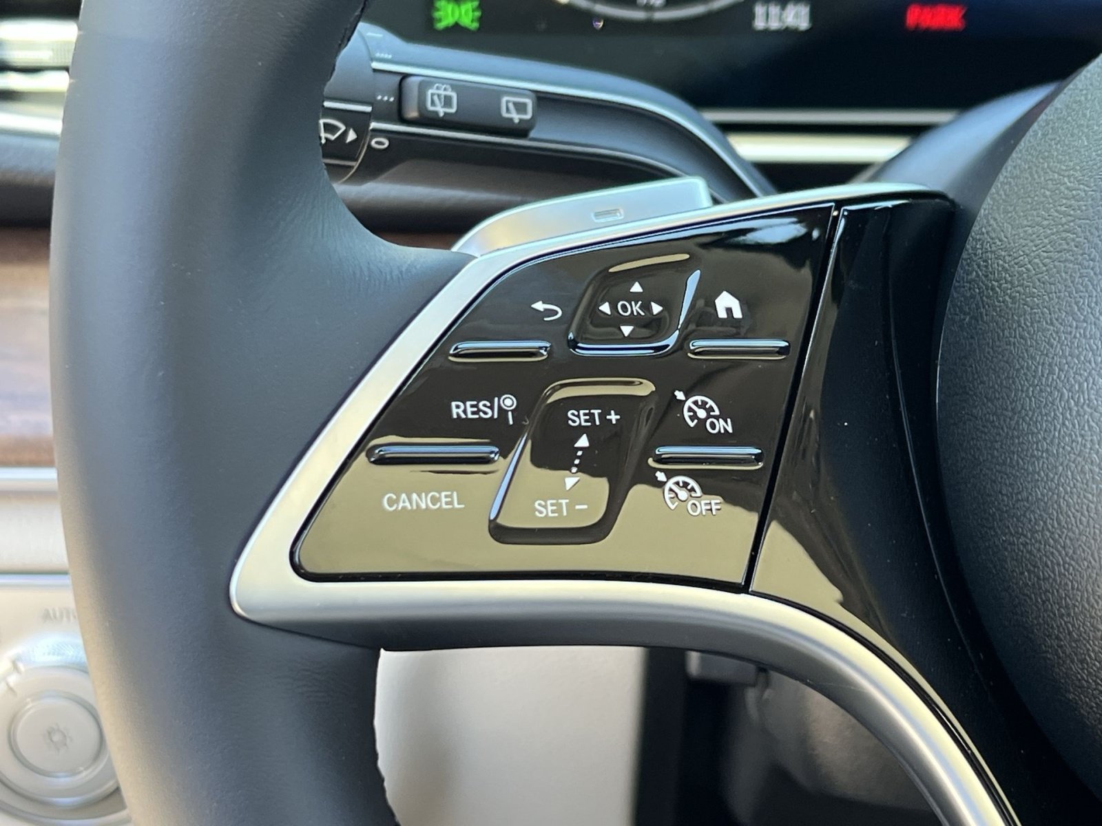New 2026 Mercedes-Benz GLE 350 4MATIC image 35