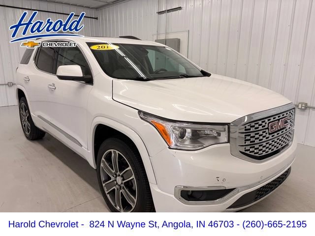 Used 2019 GMC Acadia Denali w/ Technology Package AWD/4WD image 1