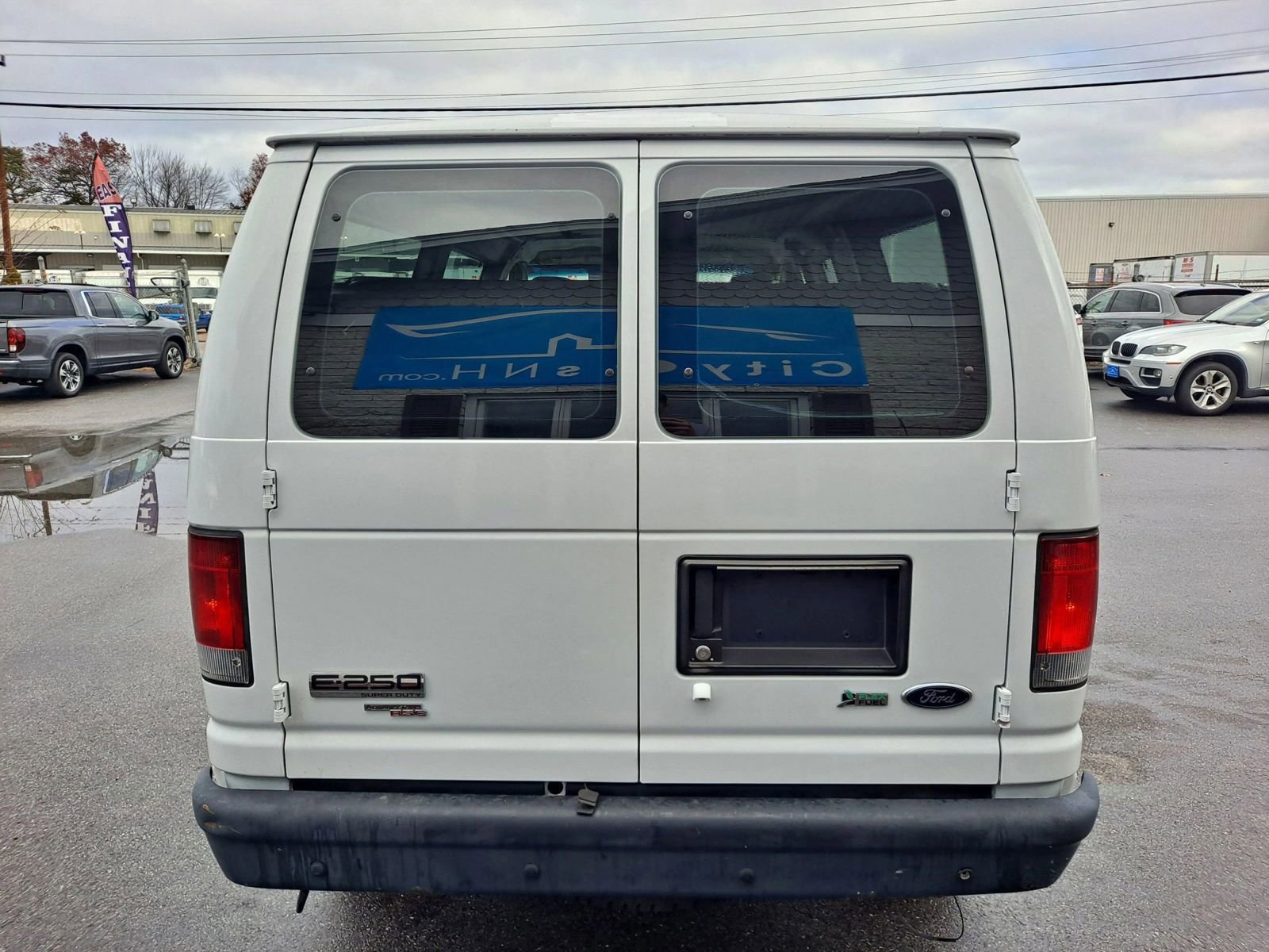 Used 2014 Ford E-250 and Econoline 250 w/ Power Group image 6