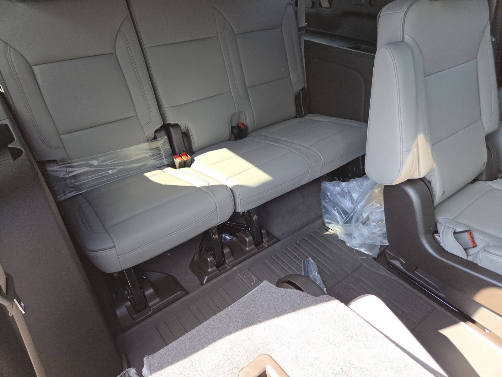 New 2026 GMC Yukon XL Elevation w/ Elevation Premium Package AWD/4WD image 26